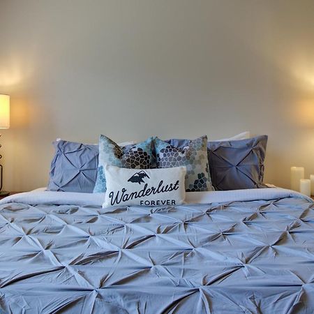 Misty Mountain- Premium 2 Bedroom Mountain View Canmore Luaran gambar